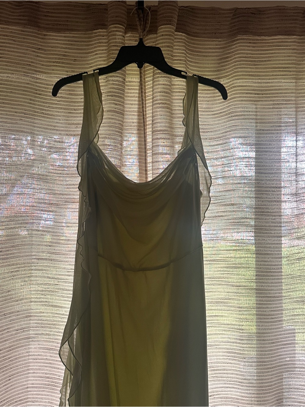 Elegant Light Green Draped Evening Dress